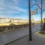 Happy Stay Paris - Tournelles Garden
