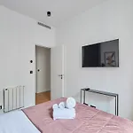 Magnificent New Apartment Beaubourg Le Marais