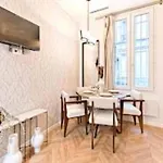 New Flat With Ac Porte Maillot Arc De Triomphe