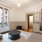 2 Bdr Apt Saint Lazare Galeries Lafayette Paris 8