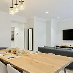 Stylish And New 2Br Flat In The Heart Of Paris