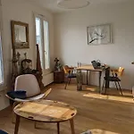 Charming T2 With Wifi In Paris 18Eme