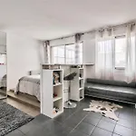 Charming Apartment In The Heart Of Nation