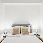 Appartement Spacieux Et Lumineux Dans Le 15 Arrondissement
