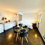 Appartements Tour Eiffel Versailles