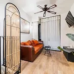 Appartement Au Coeur Paris 9 Moulin Rouge - Flat-Guest