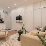 Mba - Courcelles - Splendide Appartement