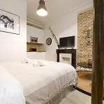 Cia - Faubourg Montmartre Studio