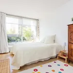 Beautiful Paris Centre Apartment In Garden