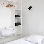 Spacious Appt Close To Place Monge