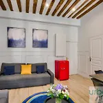 Urban Flat 44 - Chenier