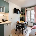 Stylish & Elegant I Metro Is Only 1Minute Away I Near Montmartre