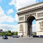 Stylish & Elegant I Metro Is Only 1Minute Away I Near Montmartre
