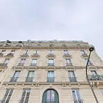 Cosy Apartment In Batignolles