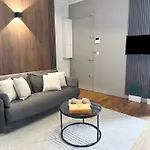 Unique Flat Near Louvre & Palais Royal