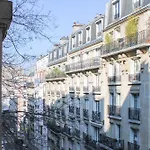 Nice 2 Room Near The Sacre-Coeur Paris