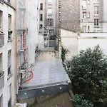 Nice 2 Room Near The Sacre-Coeur Paris