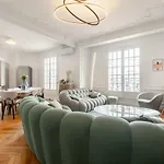 Keyz - Luxury 3 Bedrooms Near Champs Elysees