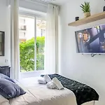 Cozy Studio Near The Eiffel Tower