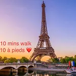 Studio 10 Mins Walk Eiffel Tower, Paris 16