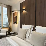 Unique Apartment At The Paris Bourse