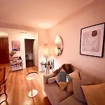 Charming Flat Beside Champs-Elysees