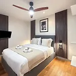Peaceful Studio In Paris