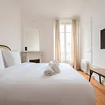 Tbs 323 - Superb Apartment With Eiffel Tower View