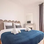 Tbs 321 - Superb Apartment With Eiffel Tower View