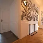 Tbs 326 - Superb Apartment Near Eiffel Tower
