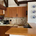 Odeon 1 Bedroom, Ac, Lift, Terrace, Garage