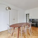 Stunning Flat Near Roland Garros Stadium