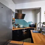 T2 Apartment In The Heart Of Pere Lachaise
