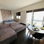 Superbes Studios Av Versailles A Paris 16