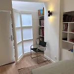 Atypical Loft In The Heart Of The Marais
