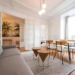 Tbs 327 - Superb Apartment With Eiffel Tower View