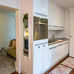 Charming Apartment In Heart Of Paris