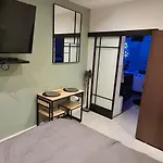 Apartment In Paris With Jaccuzzi