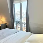 Suite Vue Tour Eiffel