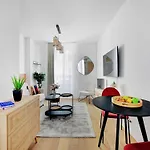 Charming Studio - 2P - Sacre-C Ur