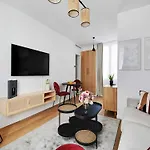 Charming Studio - 2P - Sacre-C Ur