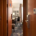 Timhotel Opéra Blanche Fontaine