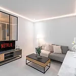 Haussmann Apartment - Champs-Elysees