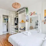 Lovely 1Br Flat Near Voltaire Metro Station