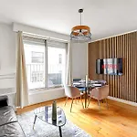 Duplex Cozy A Proximite De La Tour Eiffel With Ac
