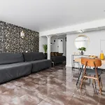 2 Pieces Belleville Refait Neuf 6 Pers - Paris 19