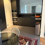 Fancy Apartment - Champs Elysees