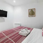 Appartement Tout Equipe Et Cosy Paris 18 - 4P - Flat-Guest