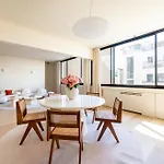 Lease Mobility L Champs-Elysee & Eiffel View L Triplex 2Br & Rooftop