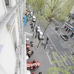 Hipotel Paris Gambetta Republique